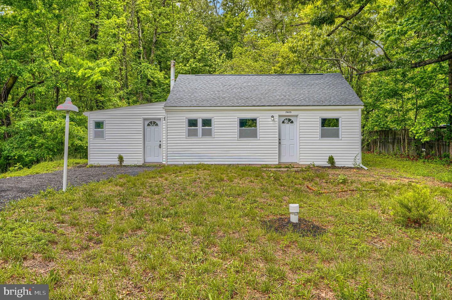 7825 Surratts Road