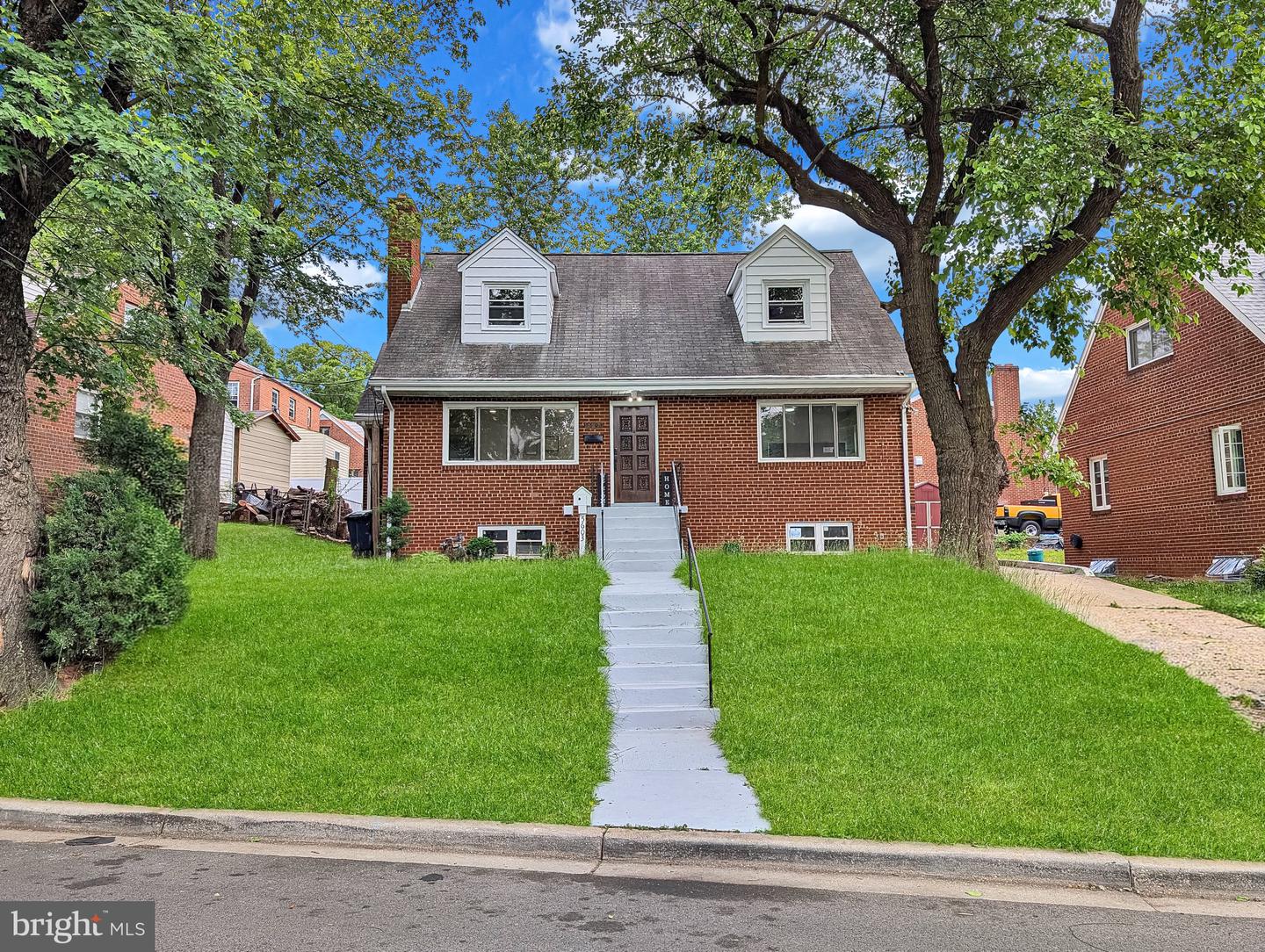 5603 Newton Street, Hyattsville