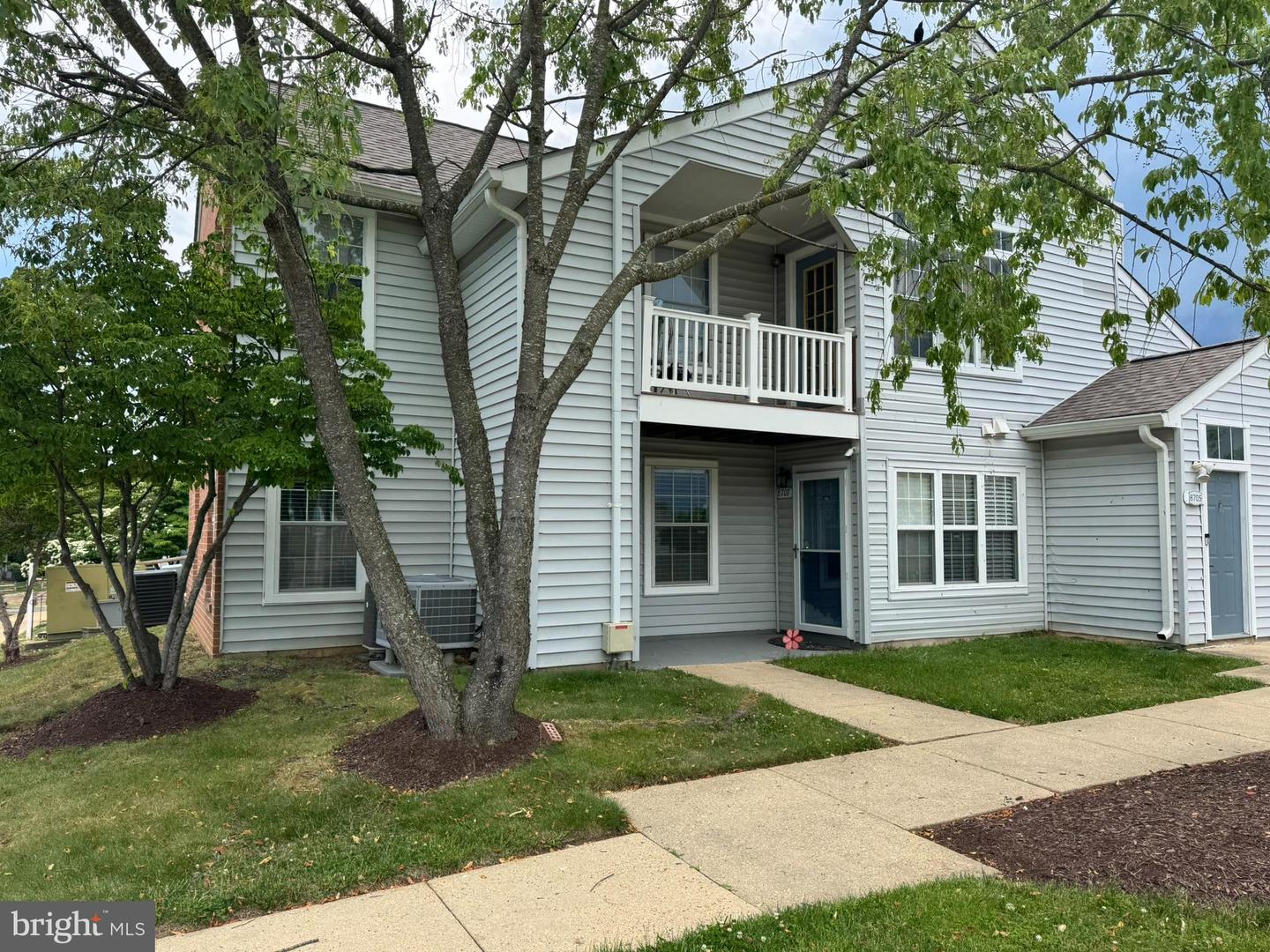 8707 Grasmere Court #8707