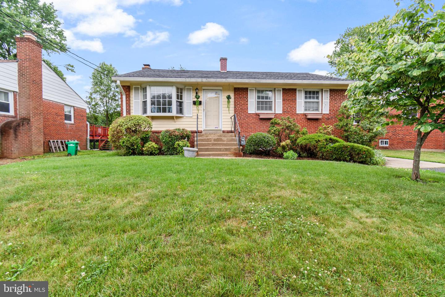 6510 100th Avenue, Lanham