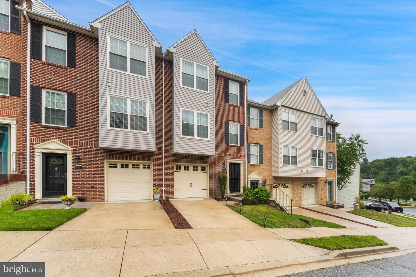 6031 Glen Rock