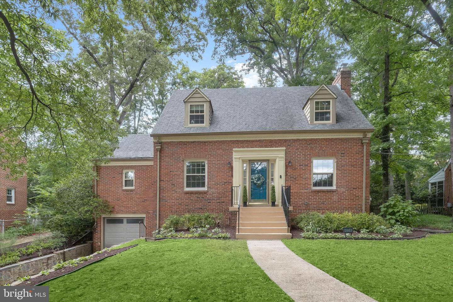 4104 Woodberry Street, University Park