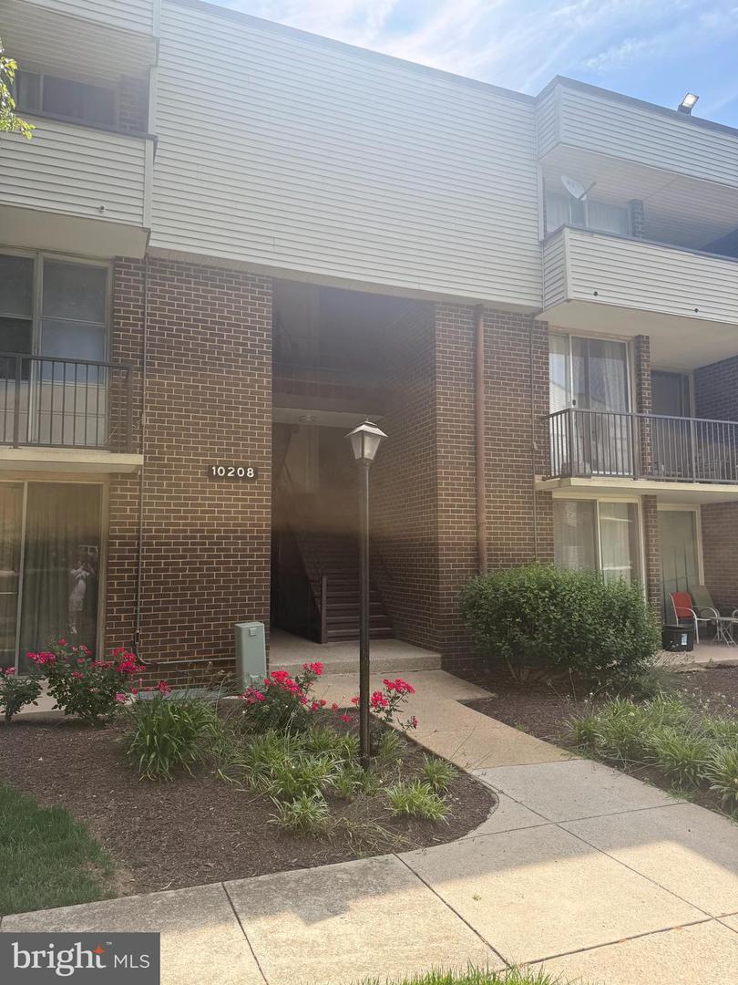 10208 Prince Place #5-T5