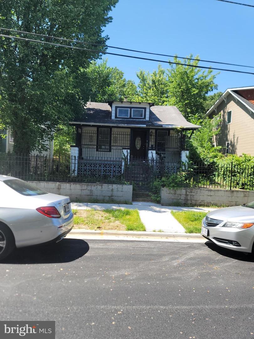 3407 Newton Street, Mount Rainier