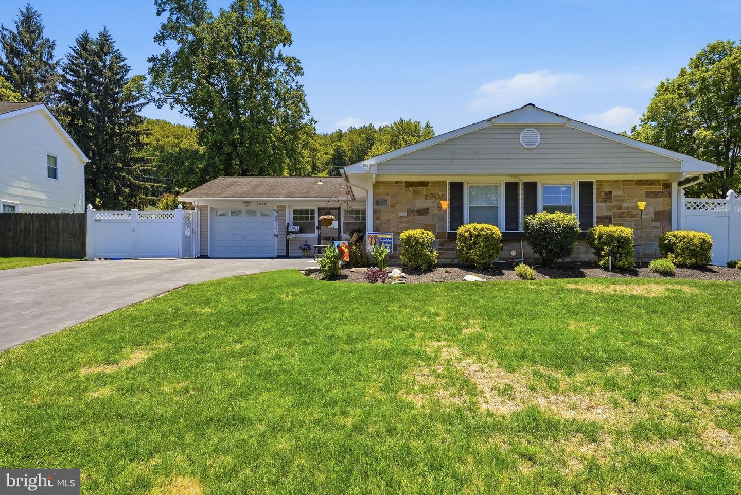 13203 Ithan Lane, Bowie