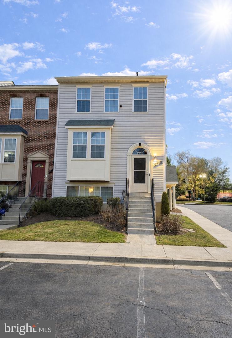 3727 Wilkinson Drive #402