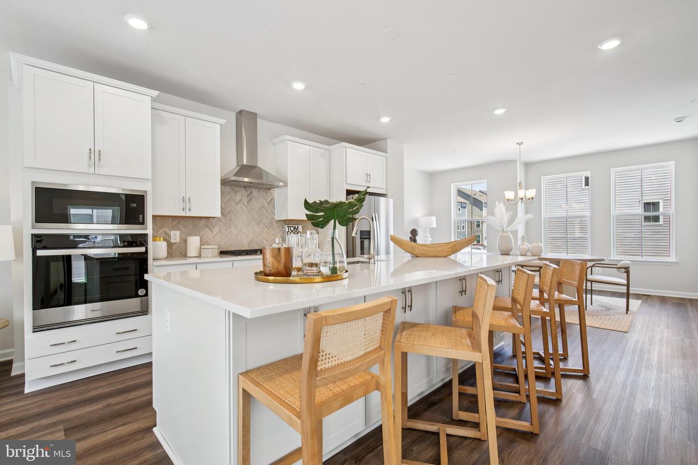 12122 Running Bull Way