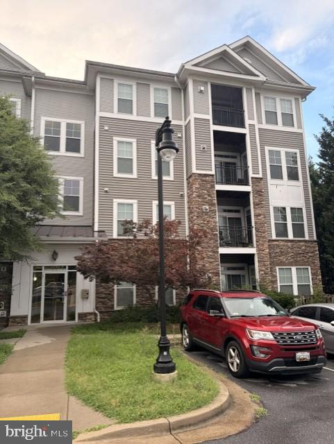 1321 Karen Boulevard #207