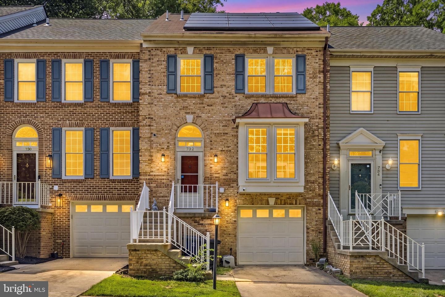 732 Streamside Drive