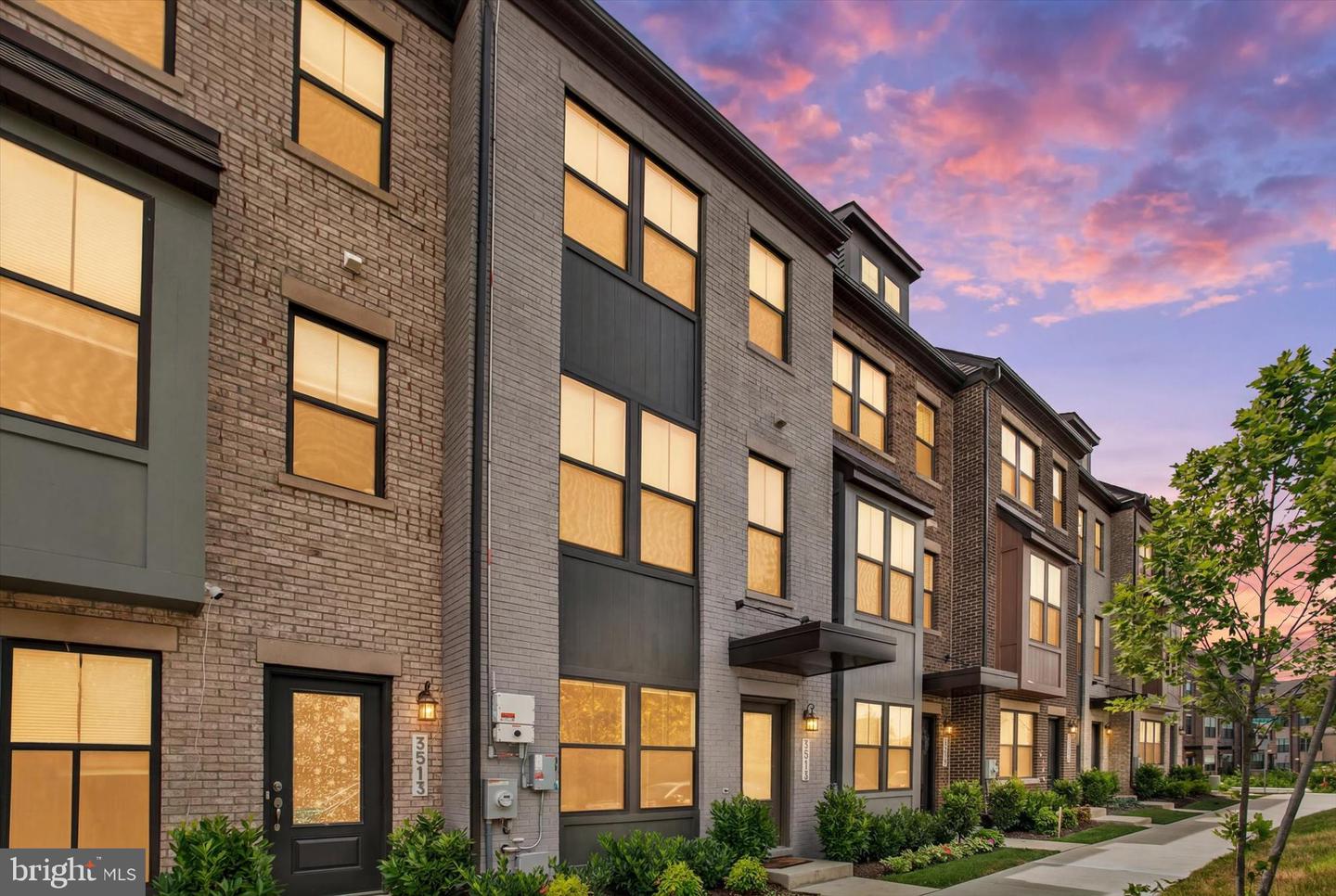 3511 Carnaby Street