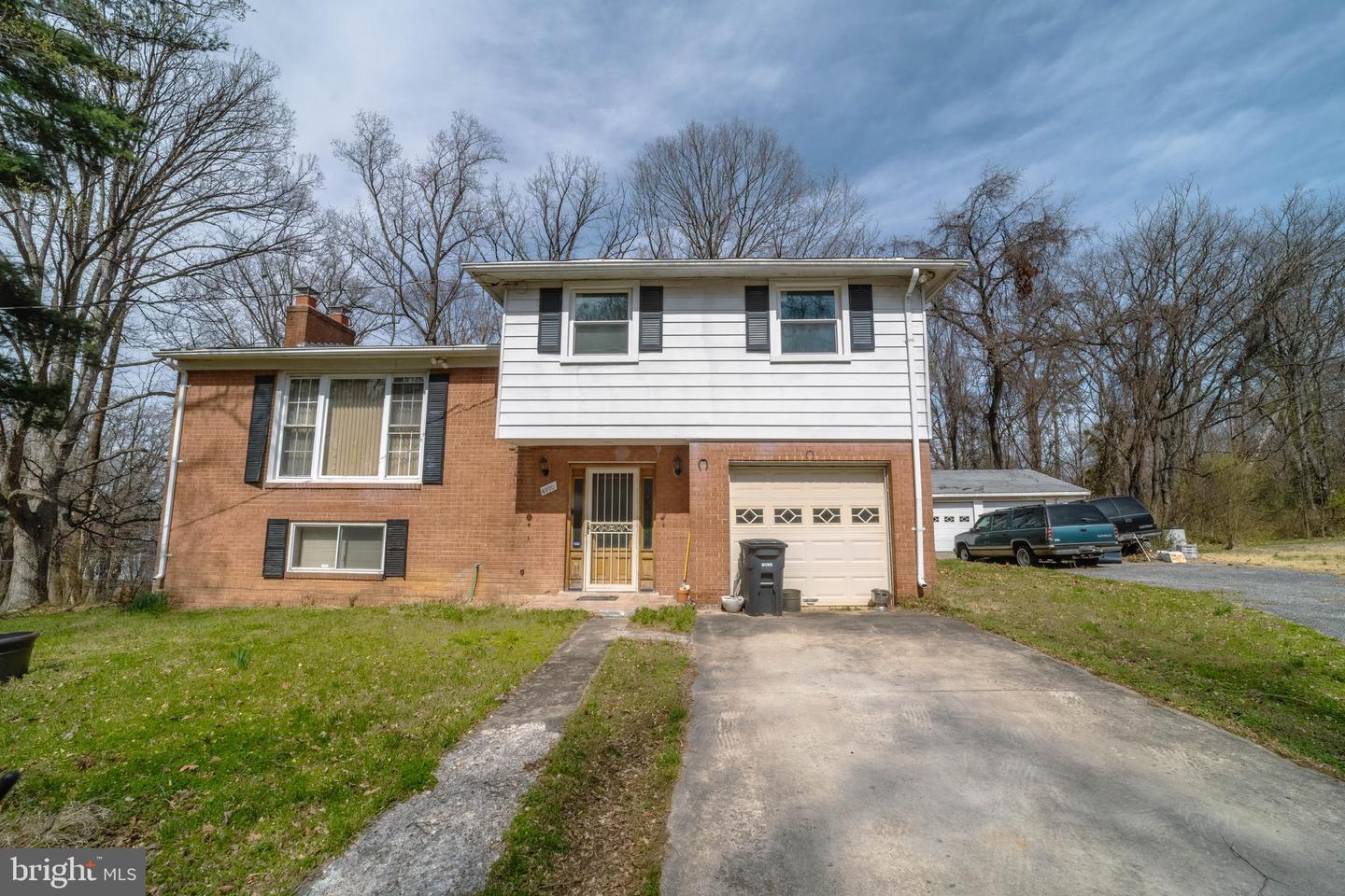 6900 Temple Hill Road