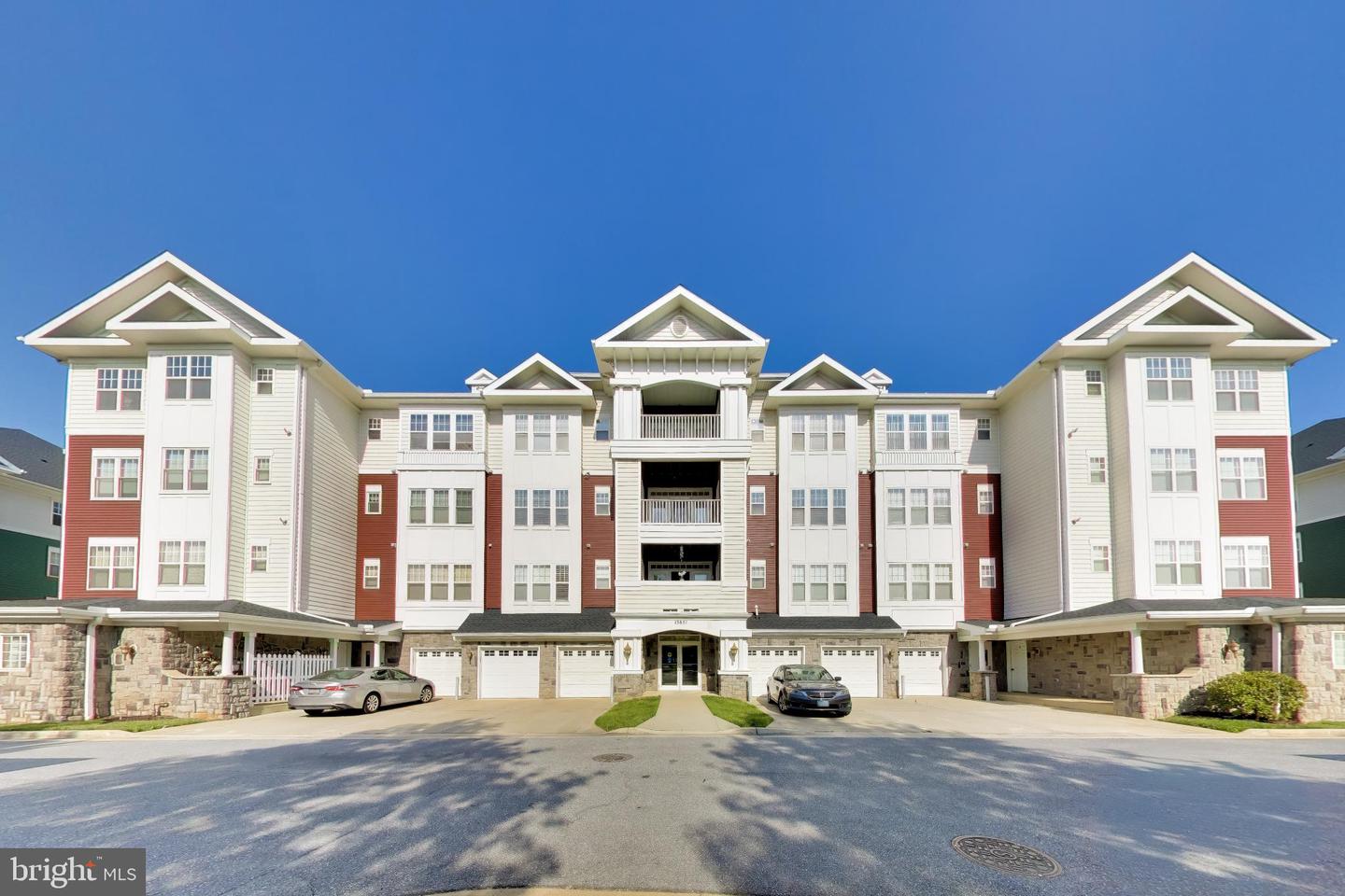 13851 Belle Chasse Boulevard #213