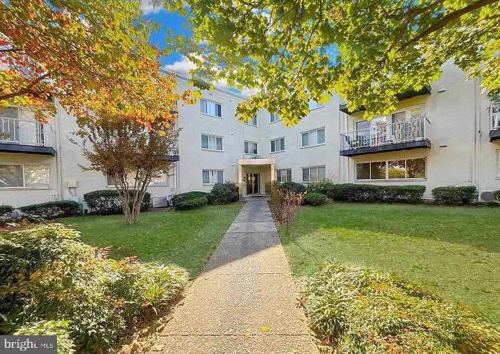 1005 Chillum Road #302