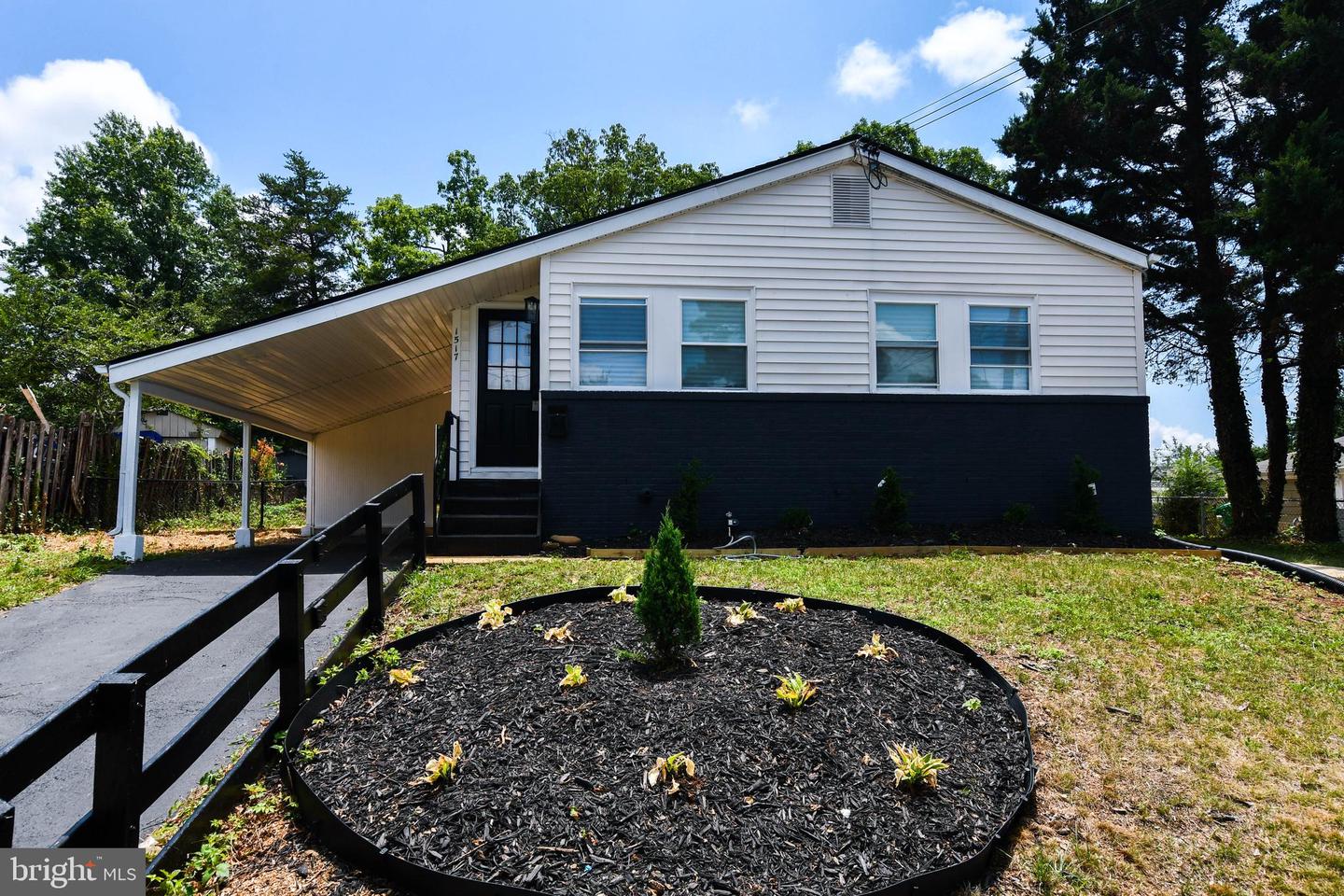 1517 Colony Road