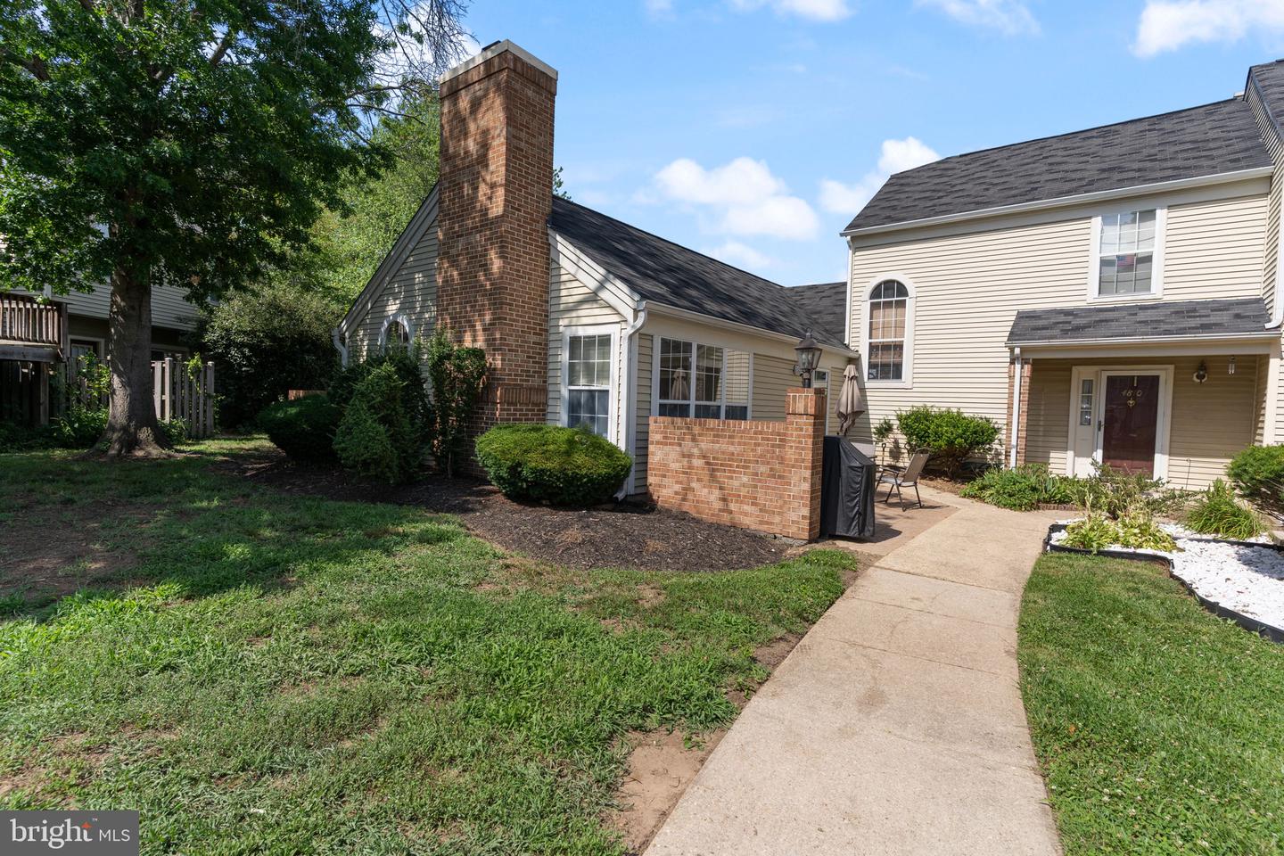 4808 Colonel Brooke Court #304