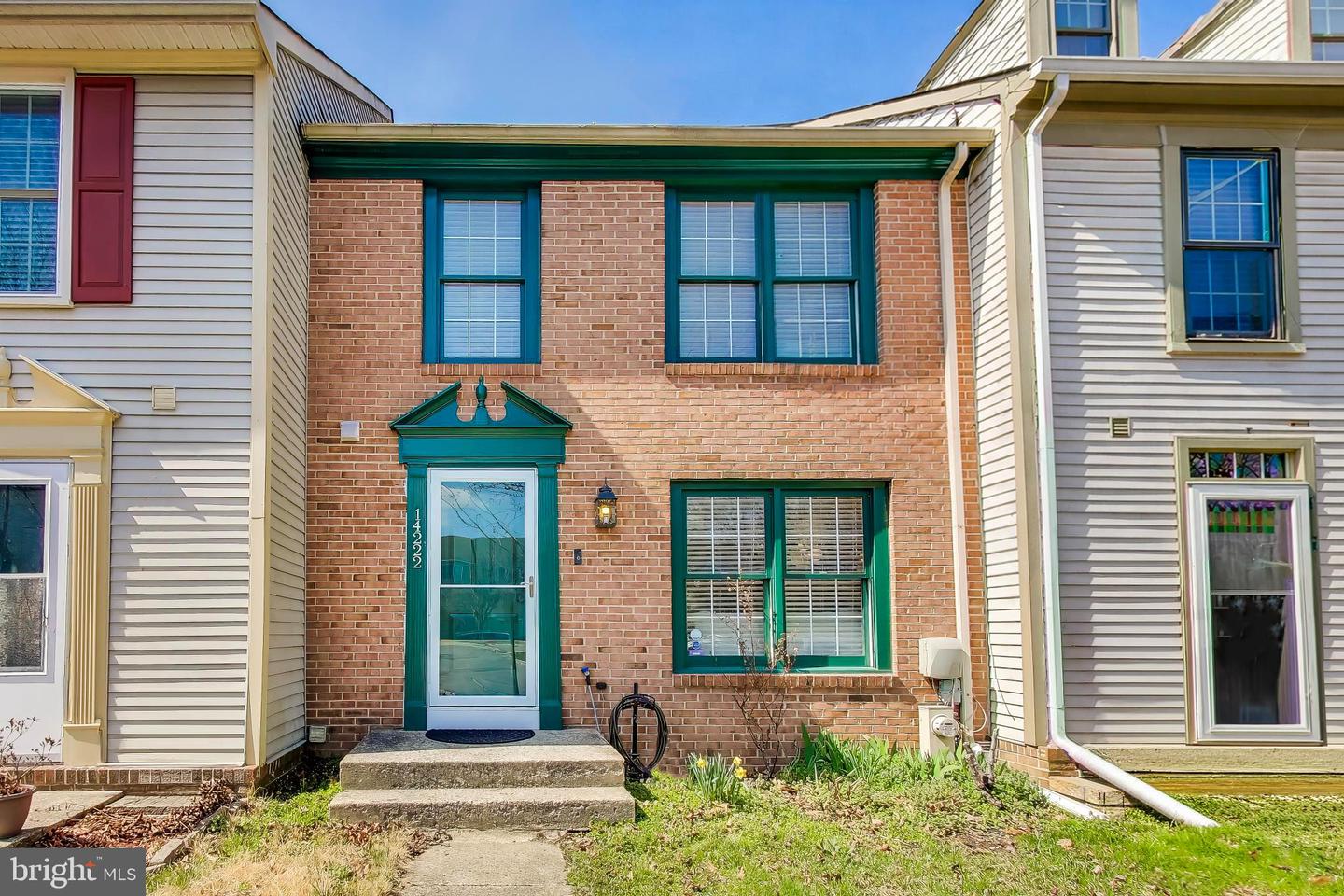 14222 Oxford Drive