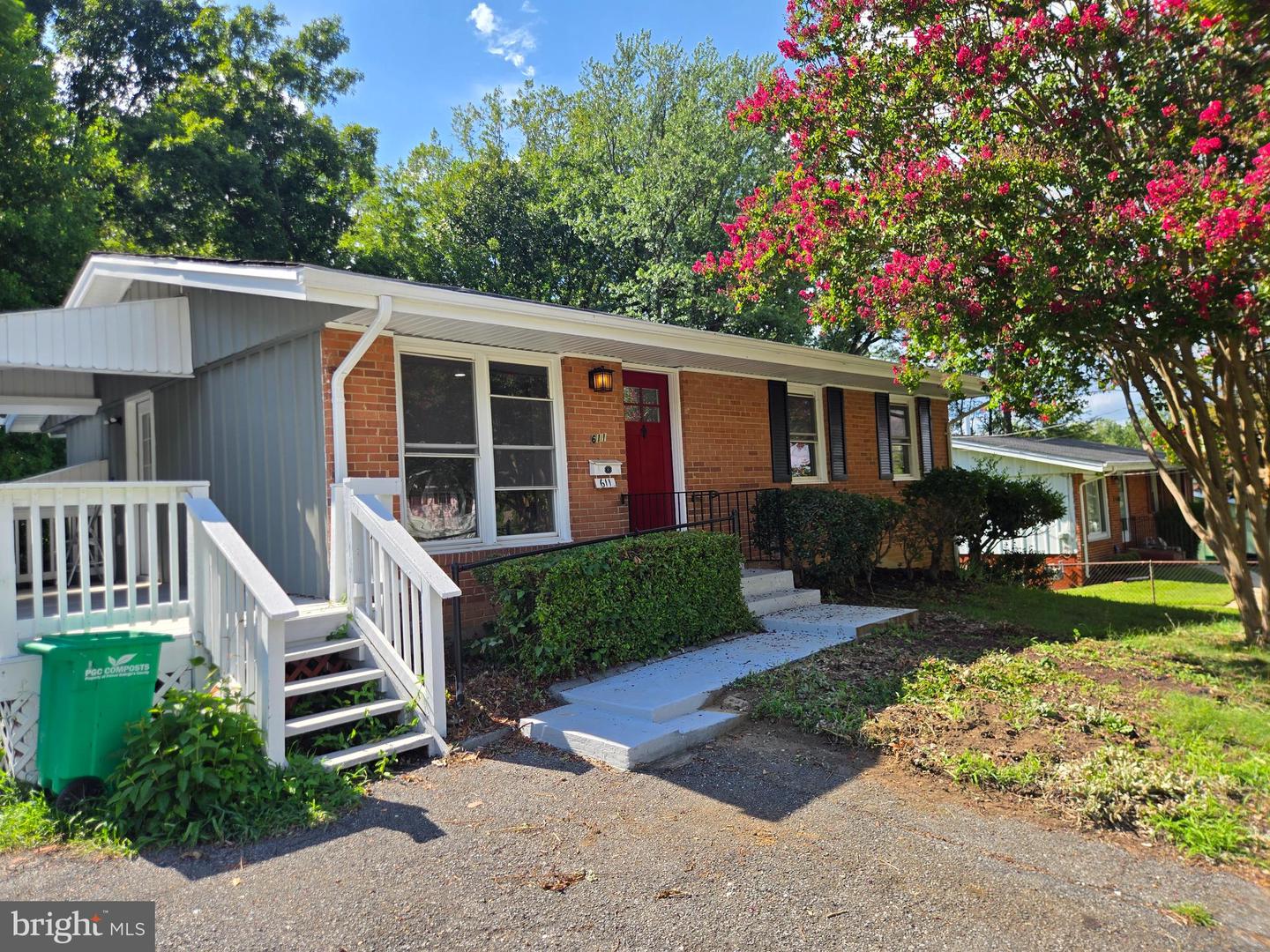 611 Quarry Avenue