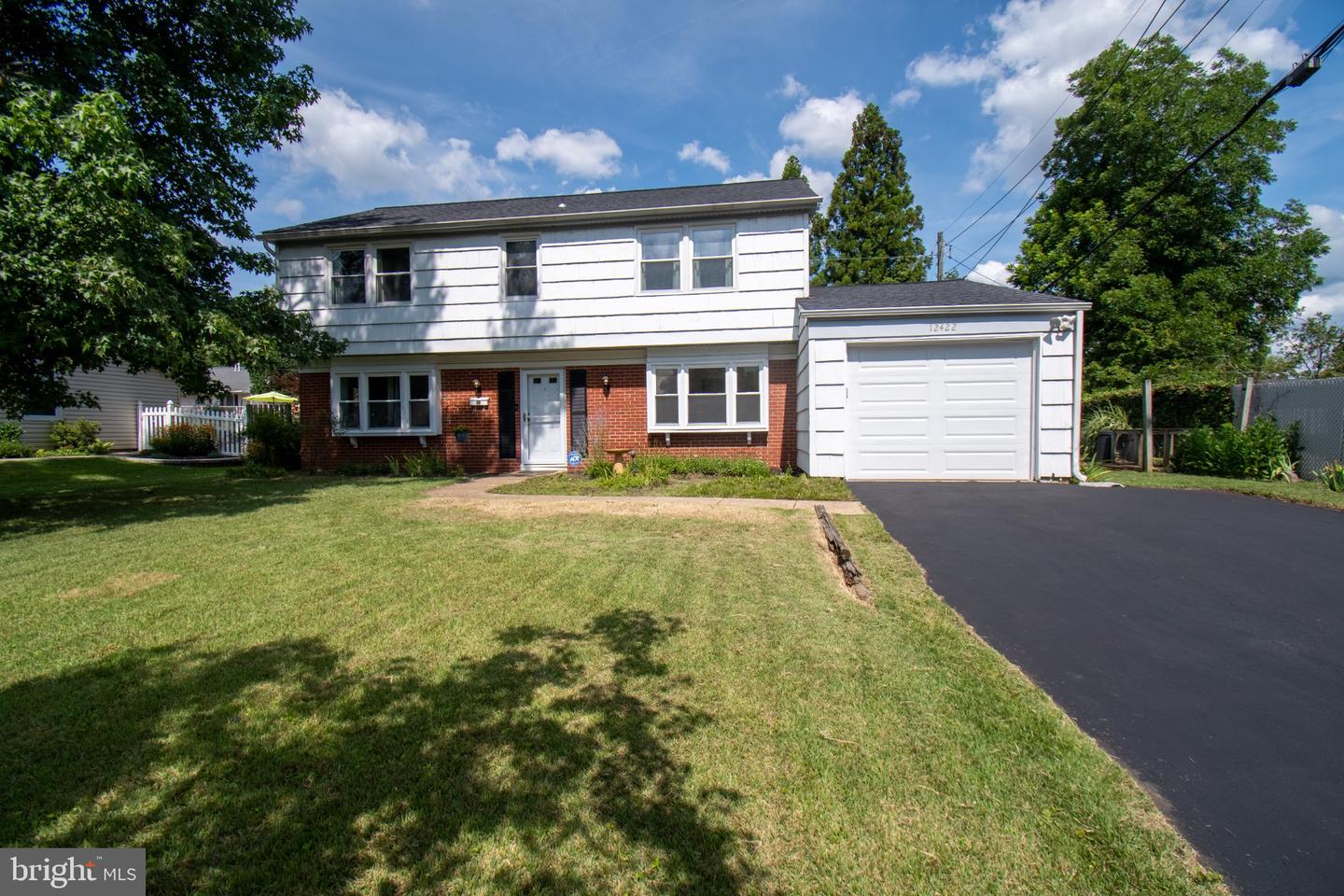 12422 Sarah Lane
