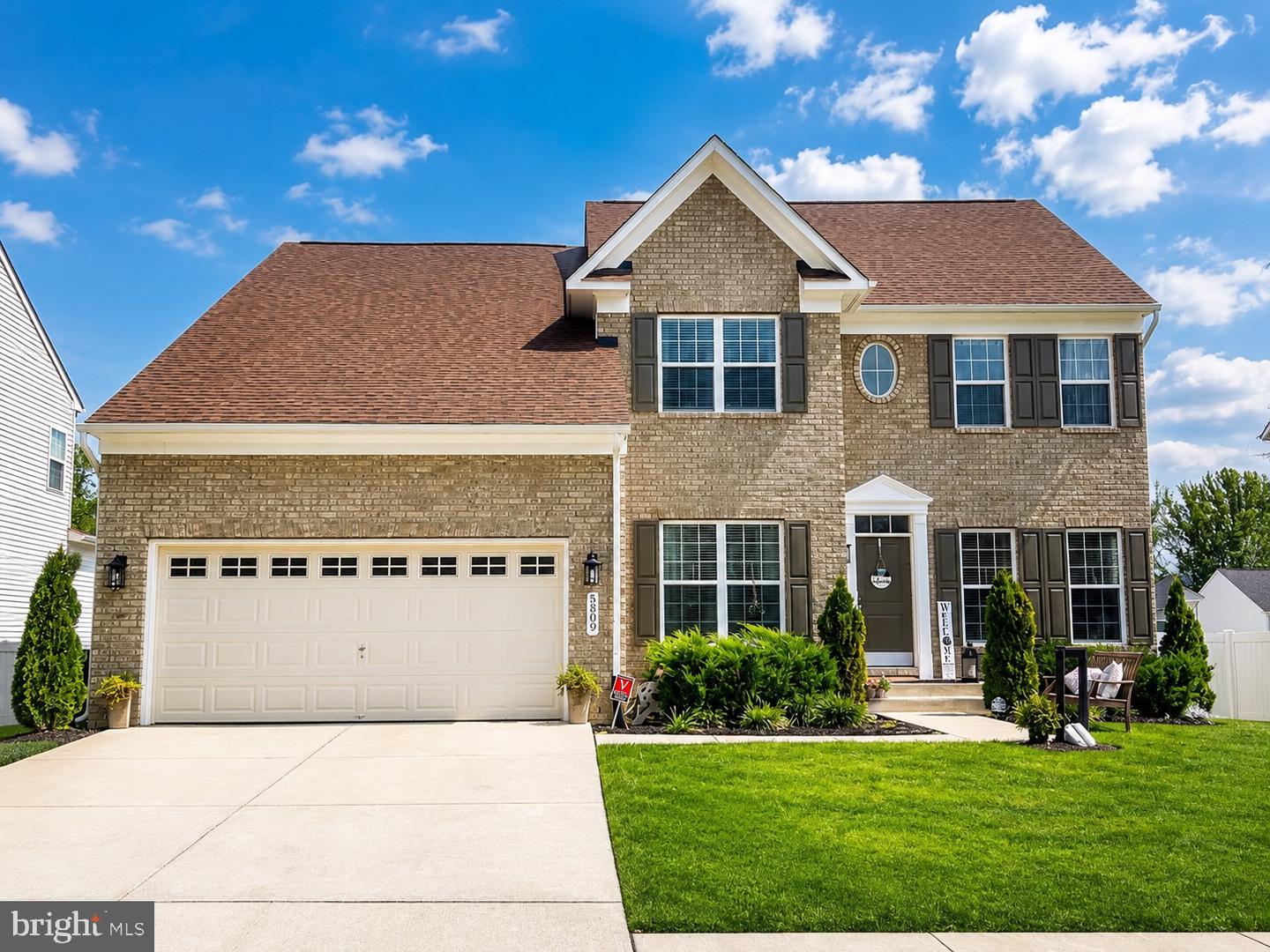 5809 McIntosh Place