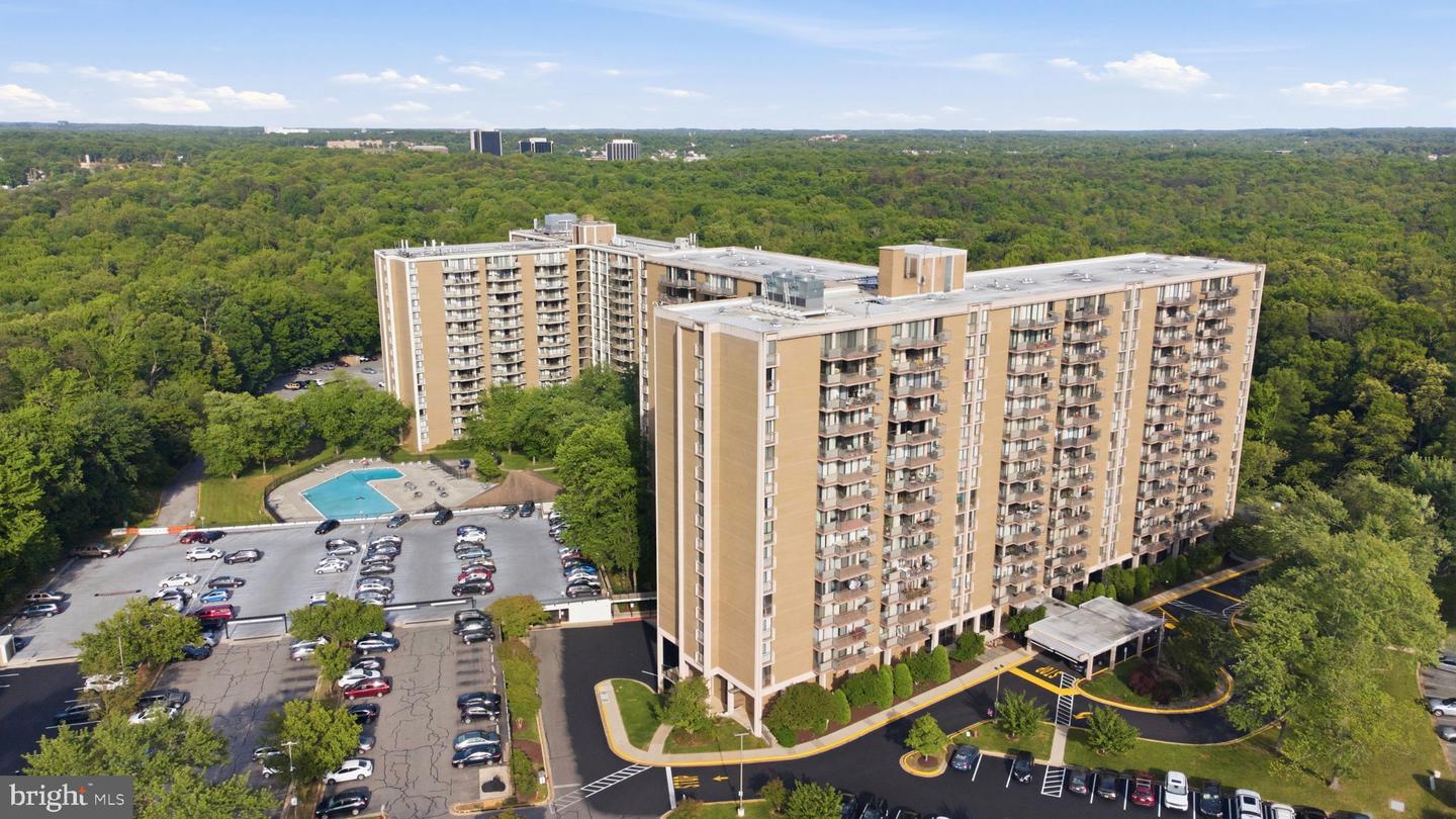 6100 Westchester Park Drive #1712, College Park