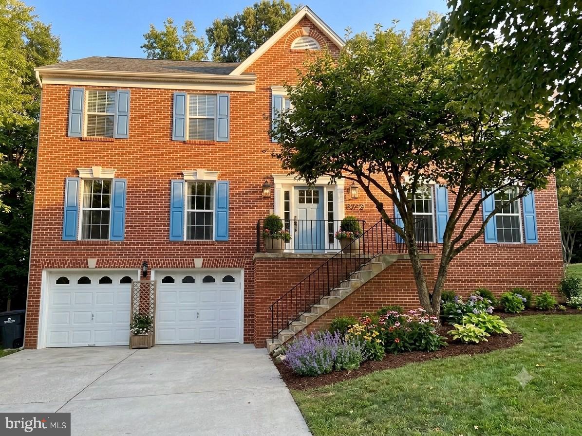 4805 Ashford Place