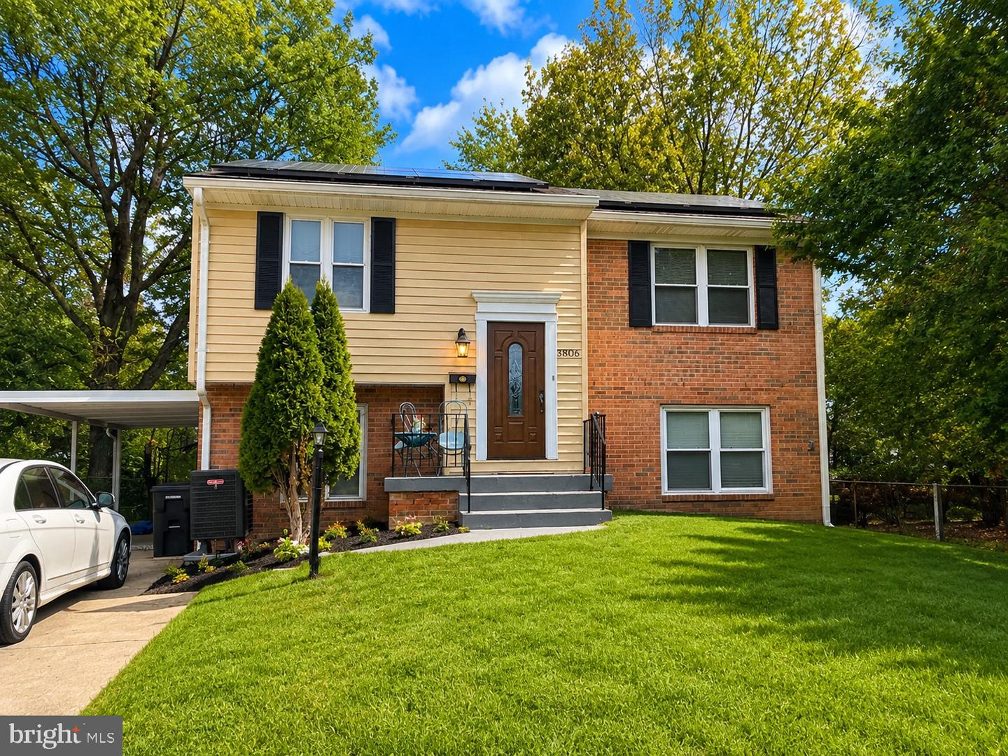 3806 Upshur Street