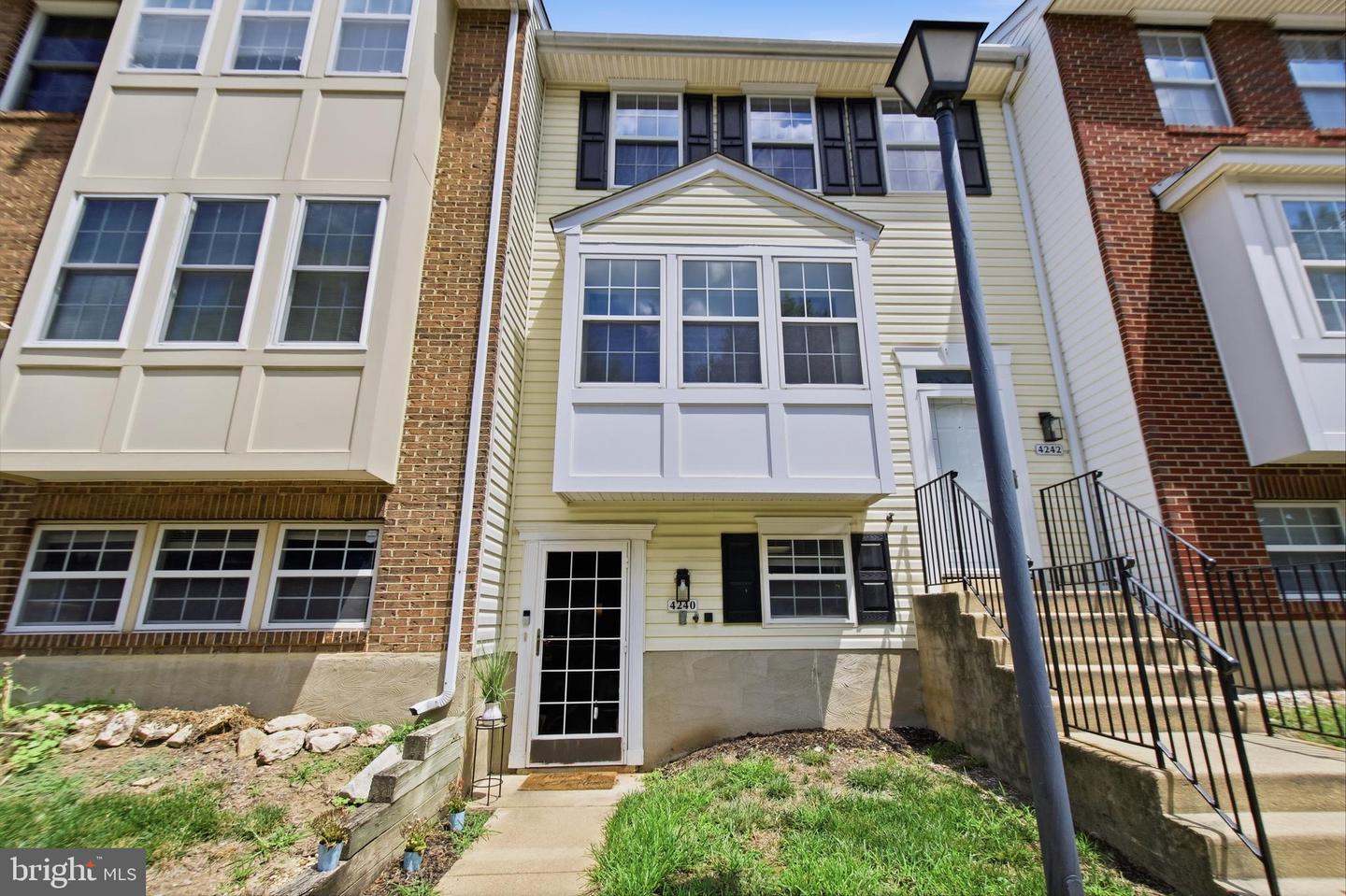 4240 Applegate Lane #5