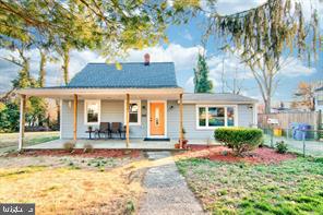 6713 Boxwood Drive