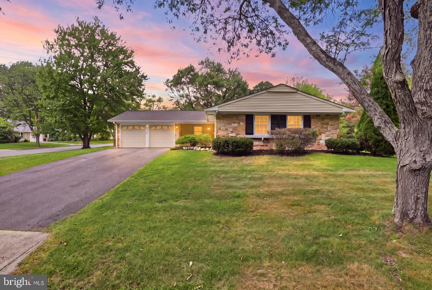 12504 Kavanaugh Lane