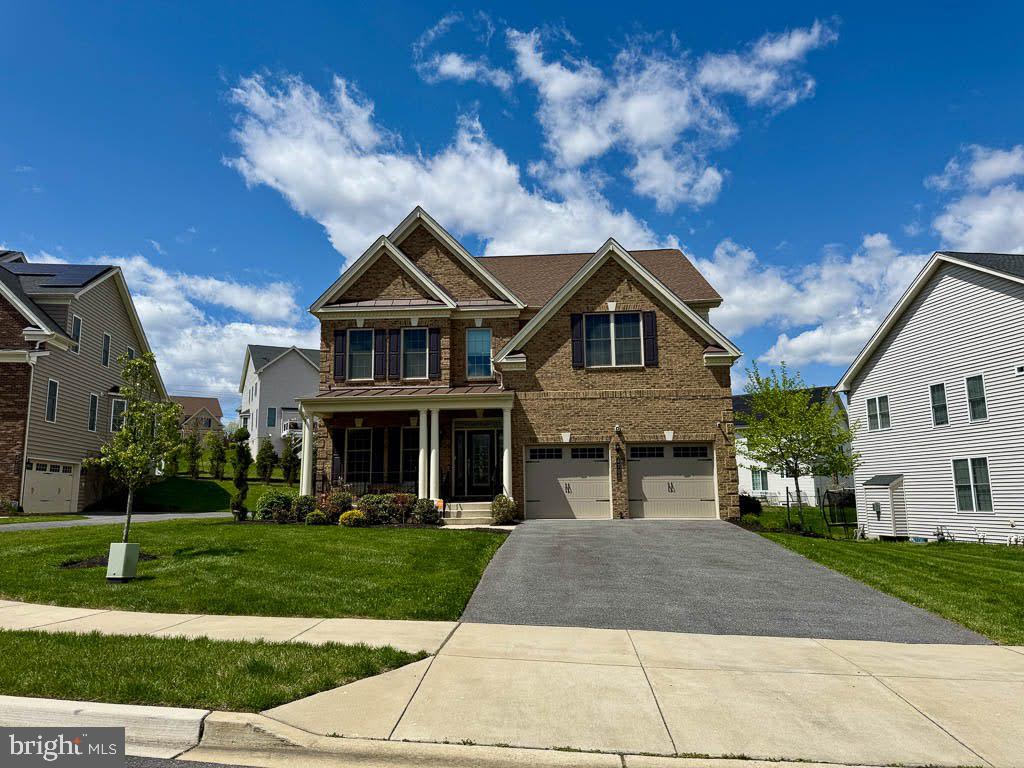 4705 Thoroughbred Drive