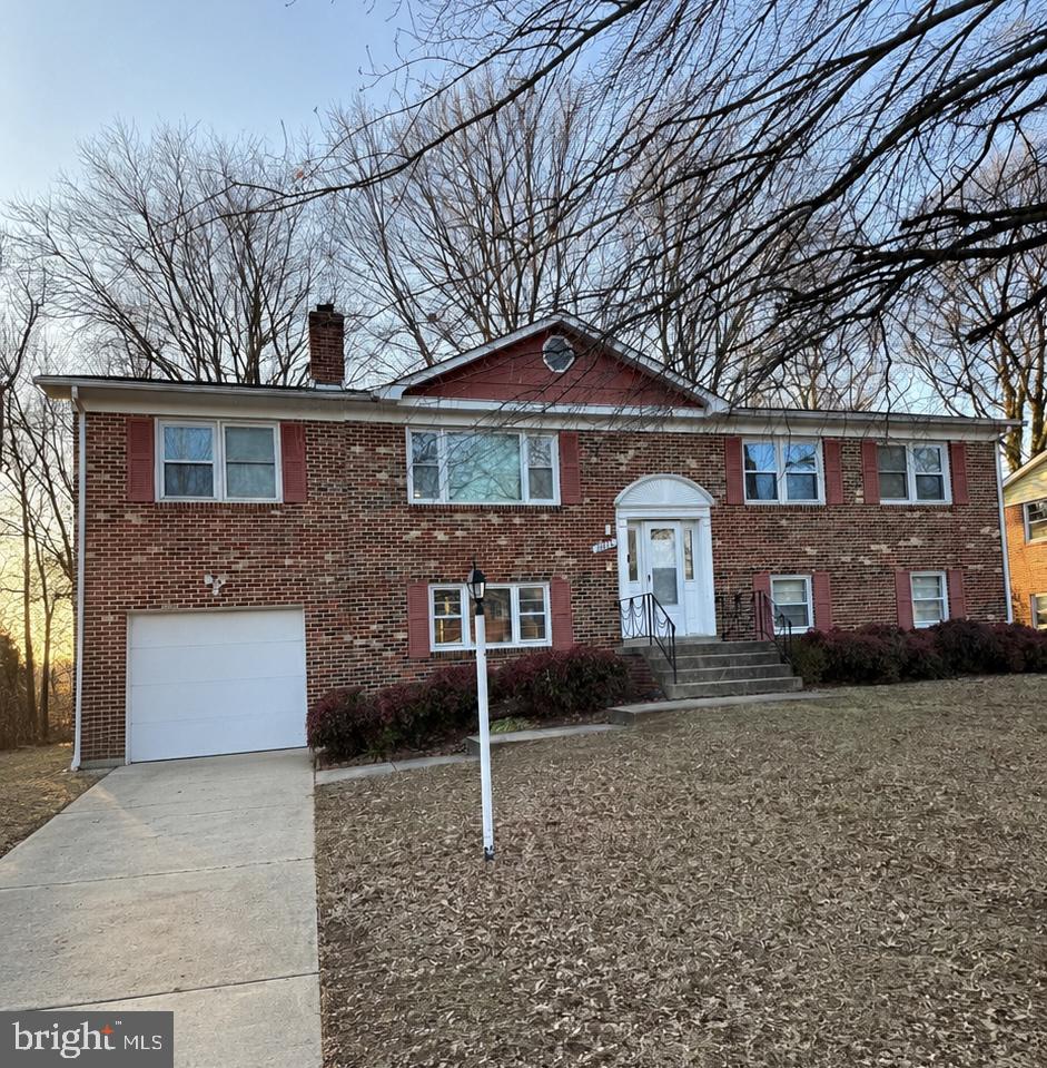 12015 Hickory Drive
