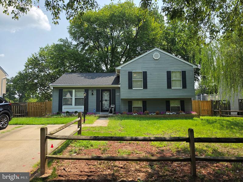6413 Tiffany Court