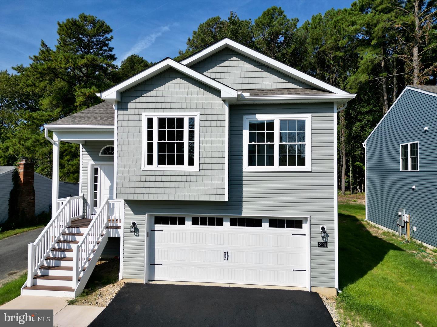 224 Long Point Road, Stevensville