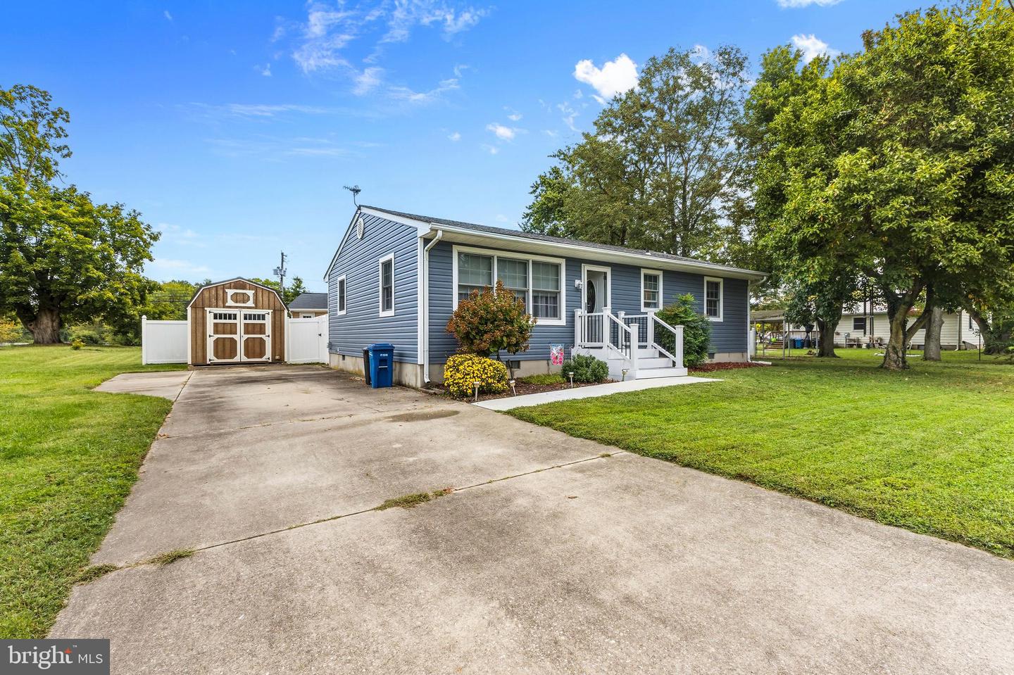 127 Price Street, Centreville