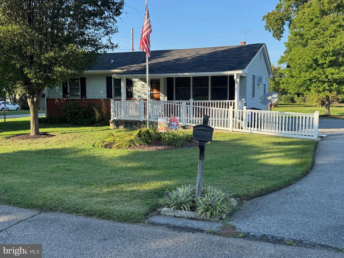 125 Price Street, Centreville