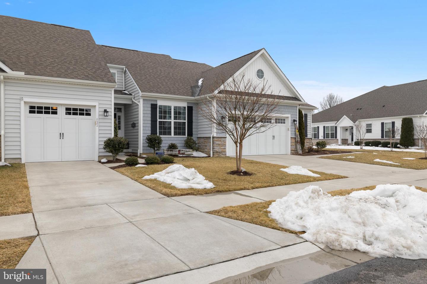 822 Moorings Circle #17, Stevensville