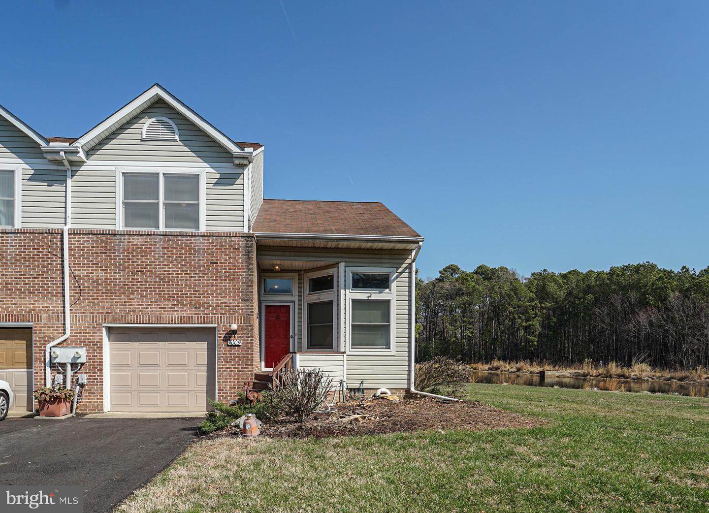 7009 Bridgepointe Drive, Chester