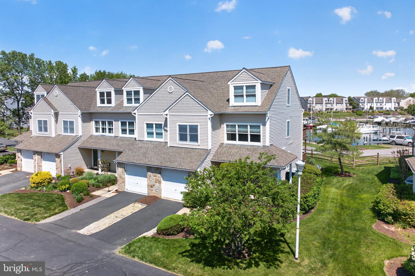 200 Schooner Way, Chester