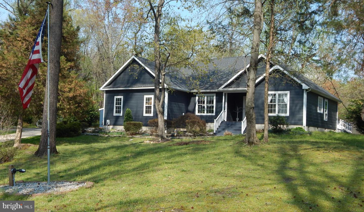 104 Jim Jungle Road, Millington