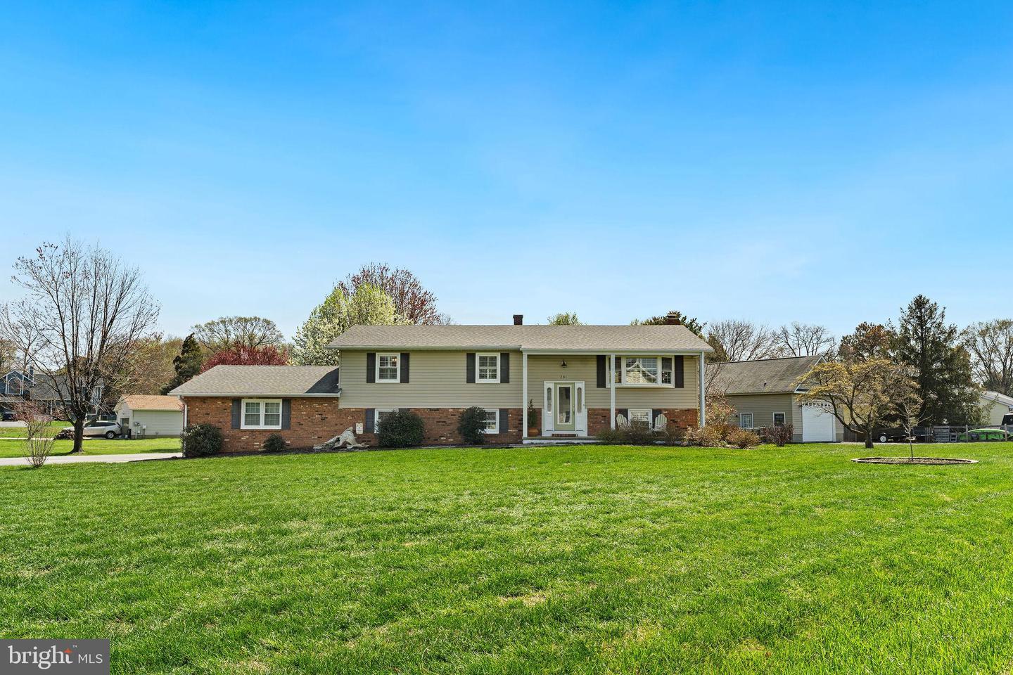 201 Beachside Drive, Stevensville
