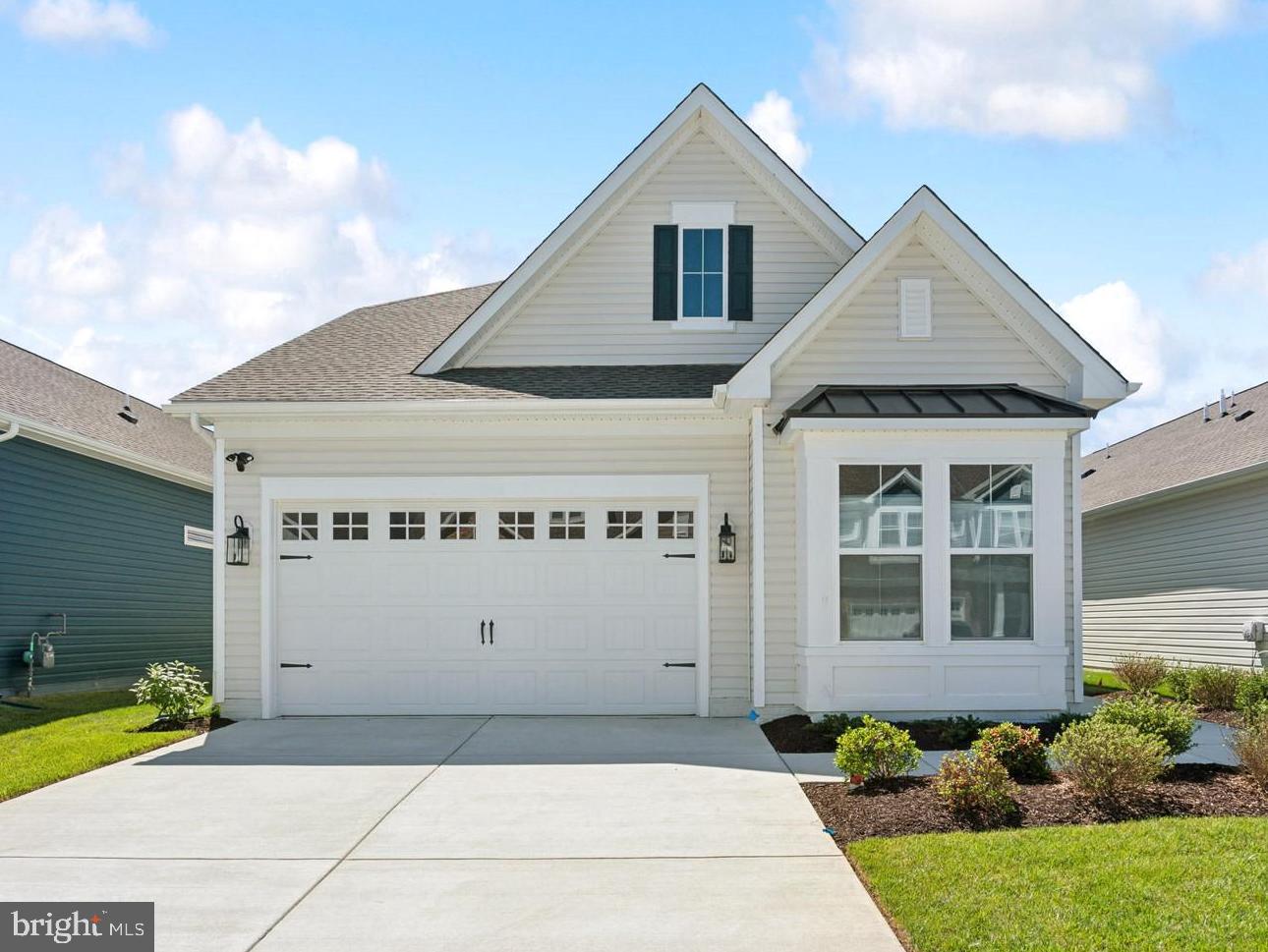 711 Warbler Way
