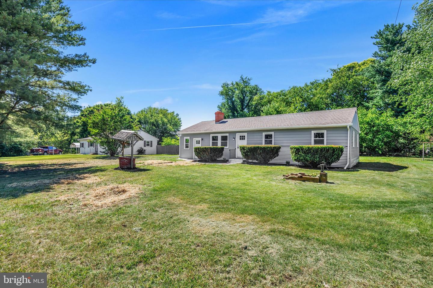 517 Round Top Road