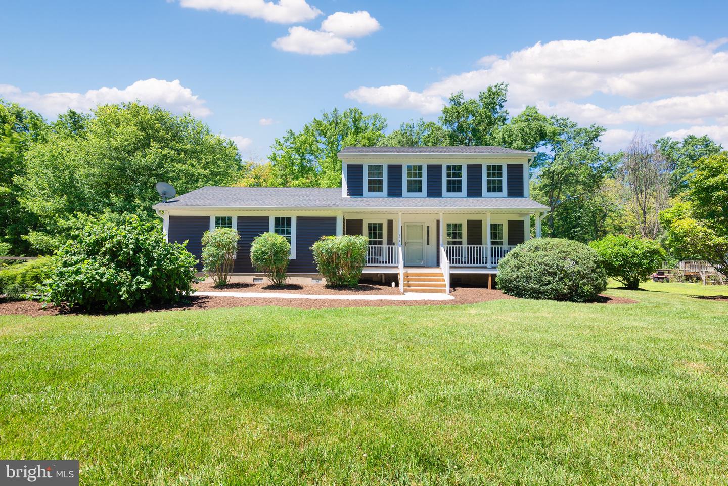 807 Petinot Place
