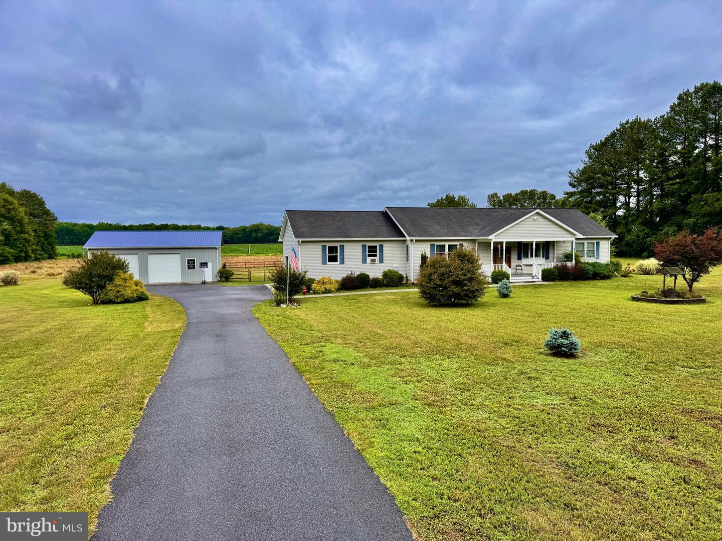 1212 Rabbit Hill Road