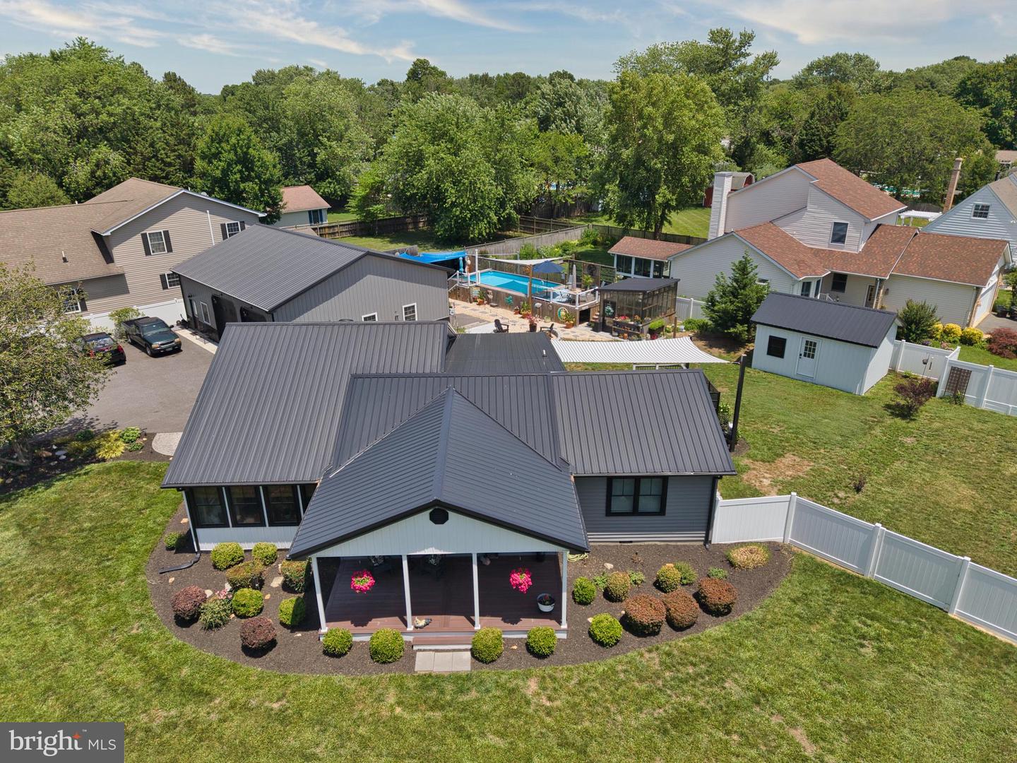 2702 Harrington Road