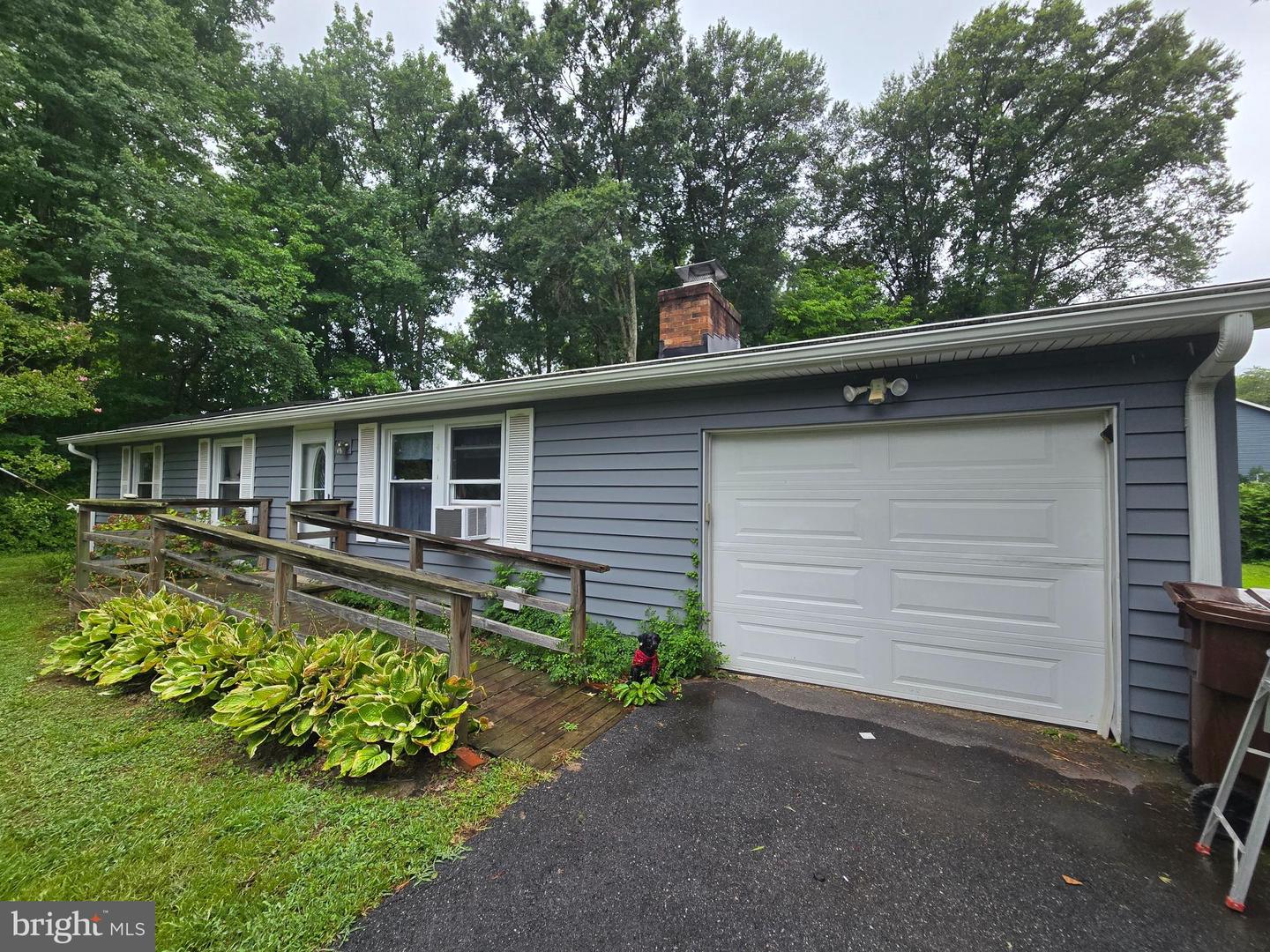 303 Charl Court