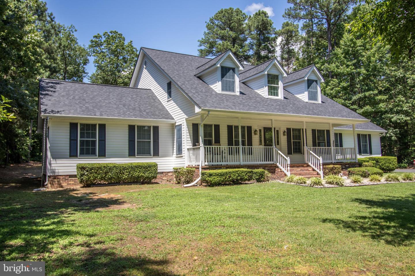 19090 Mallard Creek Court, Valley Lee