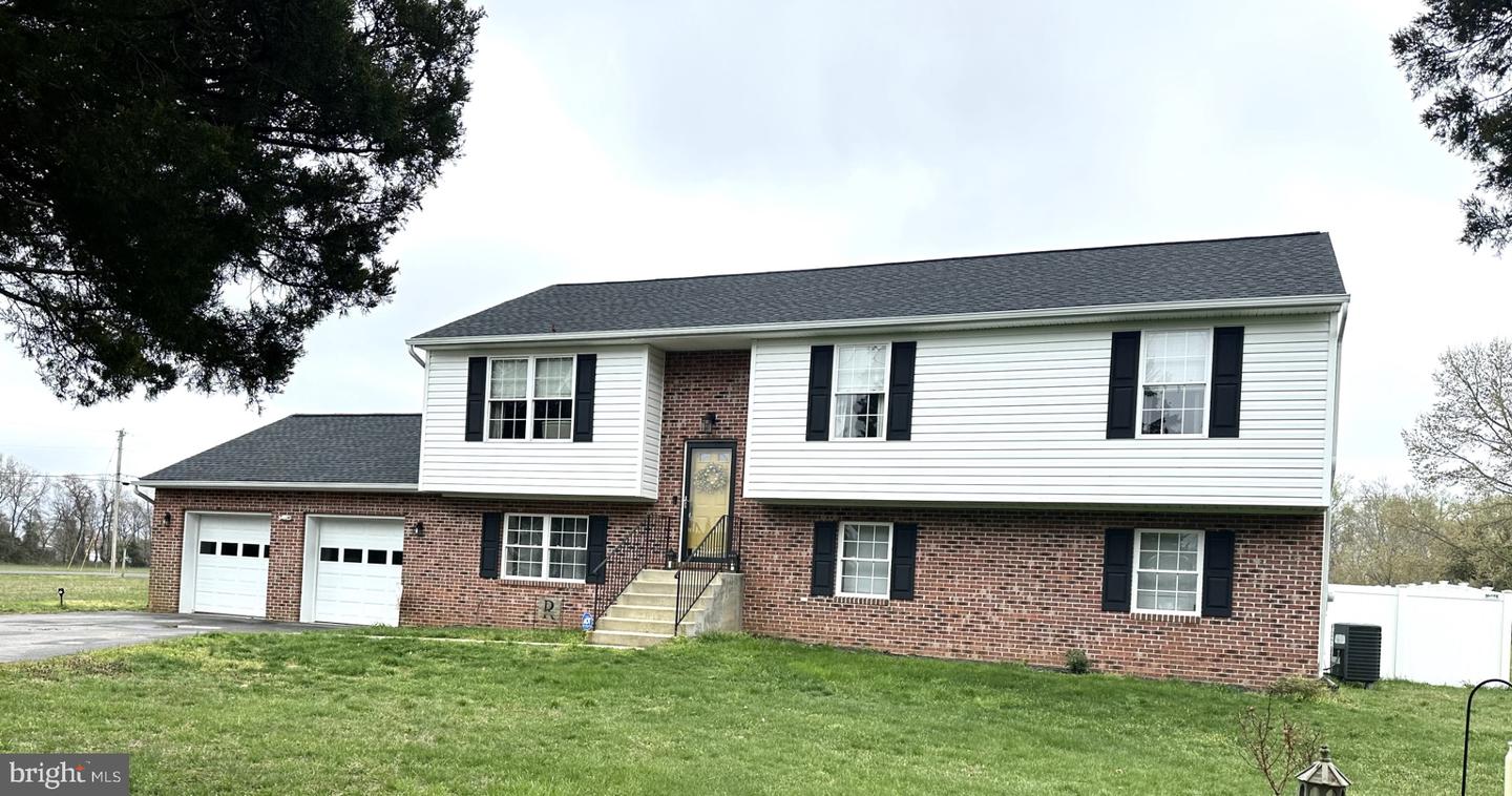23200 Longview Boulevard, Bushwood