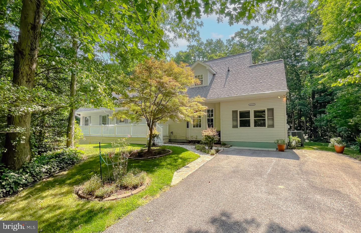 23250 Oak Hill Lane, California
