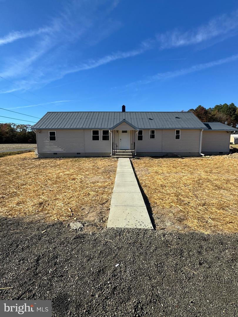 37824 Paul Ellis Road, Avenue